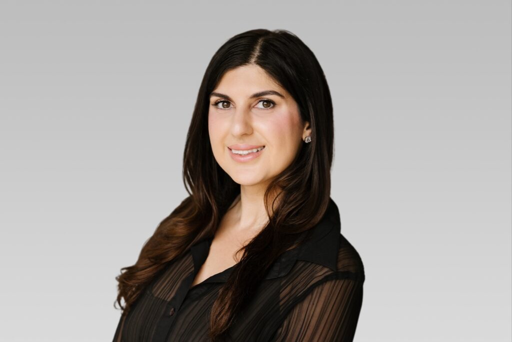 Dr. Nahreen Aref